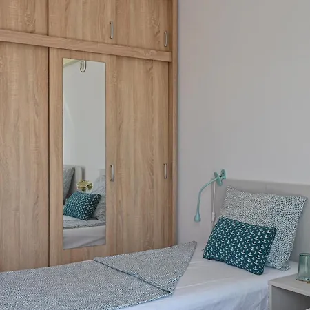 Via Sunride 2 - Maisonette By The Sea